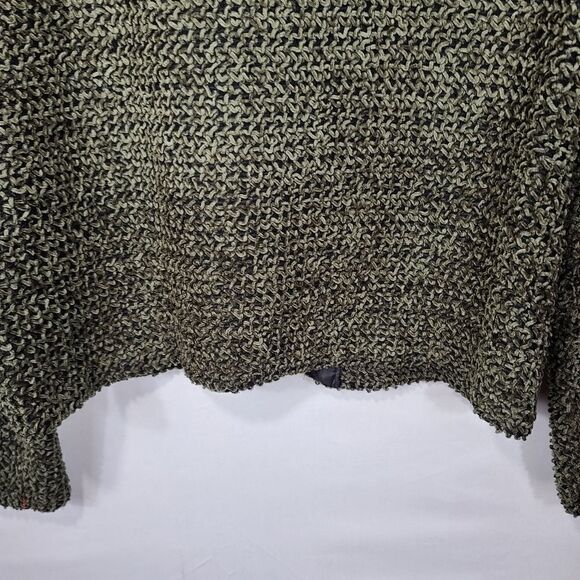 First Option Cropped button down sweater - Picture 8 of 12